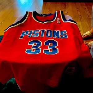 Vintage Grant Hill NBA Shirt